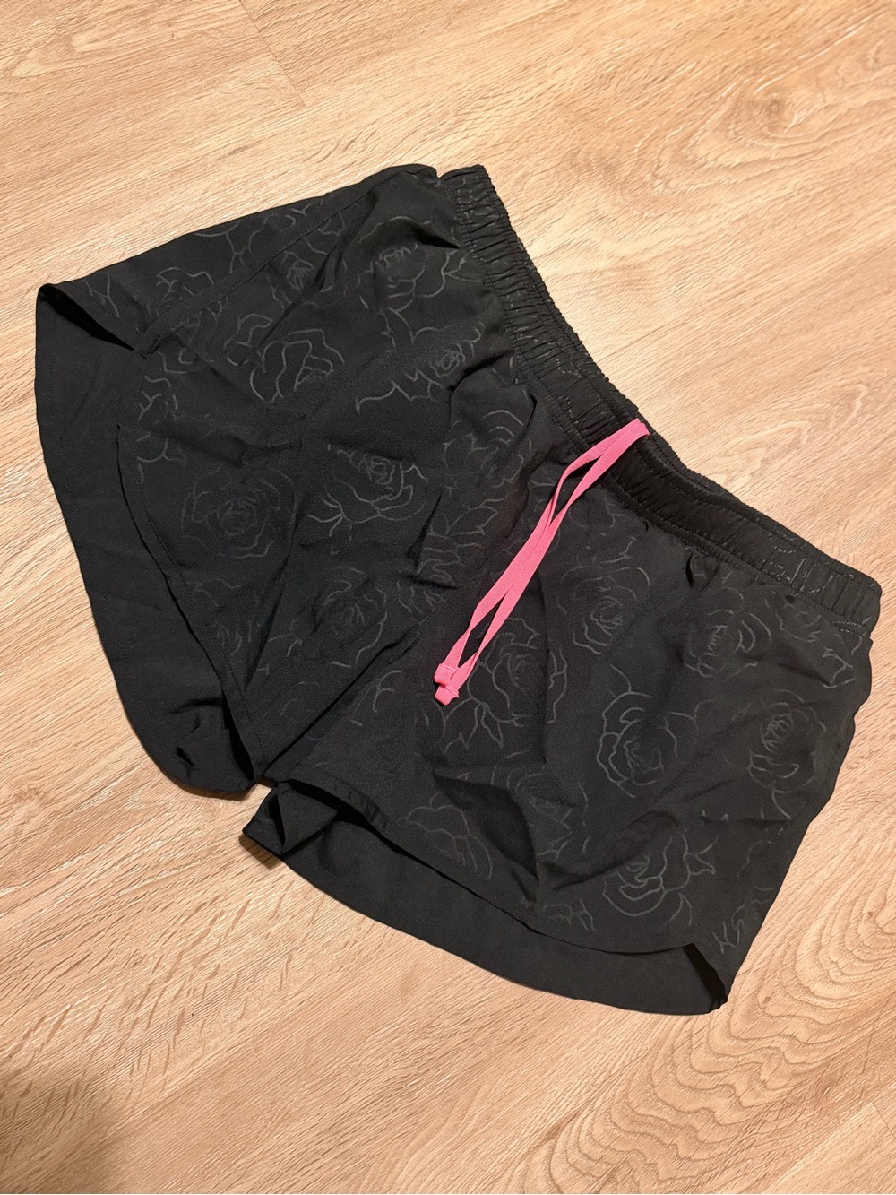 Black Rose 🌹 Print Athletic Running Shorts with Pink Drawstring